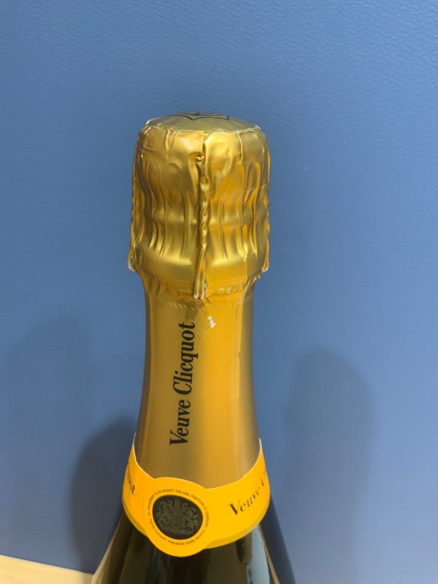ヴーヴクリコ イエローブリュット 750ml - LIQUOR JOY