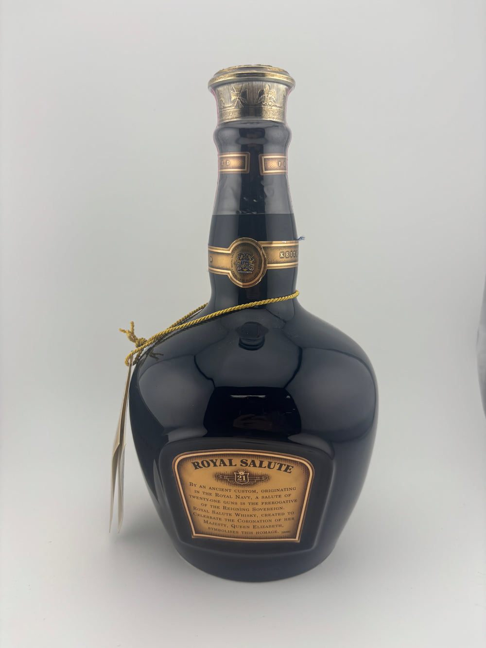 ROYAL SALUTE ロイヤルサルート 21年 青 陶器ボトル ウイスキー 700ml 40%