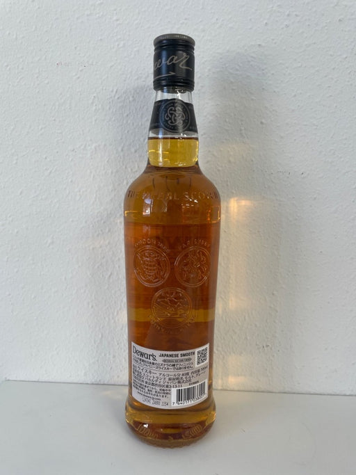 デュワーズ ジャパニーズスムース8年[ ブレンデッド スコッチウイスキー イギリス 700ml] フレーバー(ハニー/シナモン) ミズナラ樽フィニッシュ - LIQUOR JOY