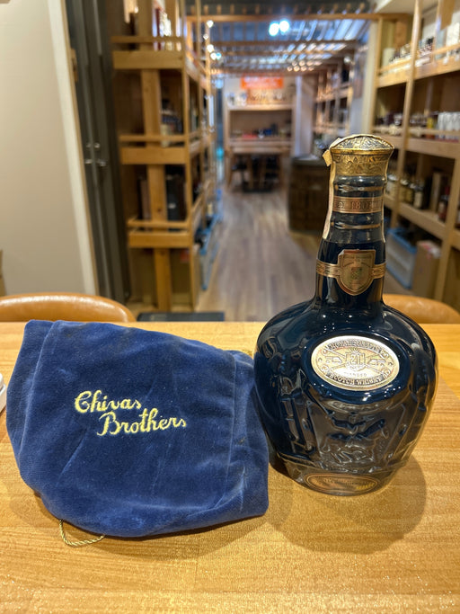 ROYAL SALUTE 21 Year Old Whisky, Blue Ceramic Bottle, 750ml, 40%