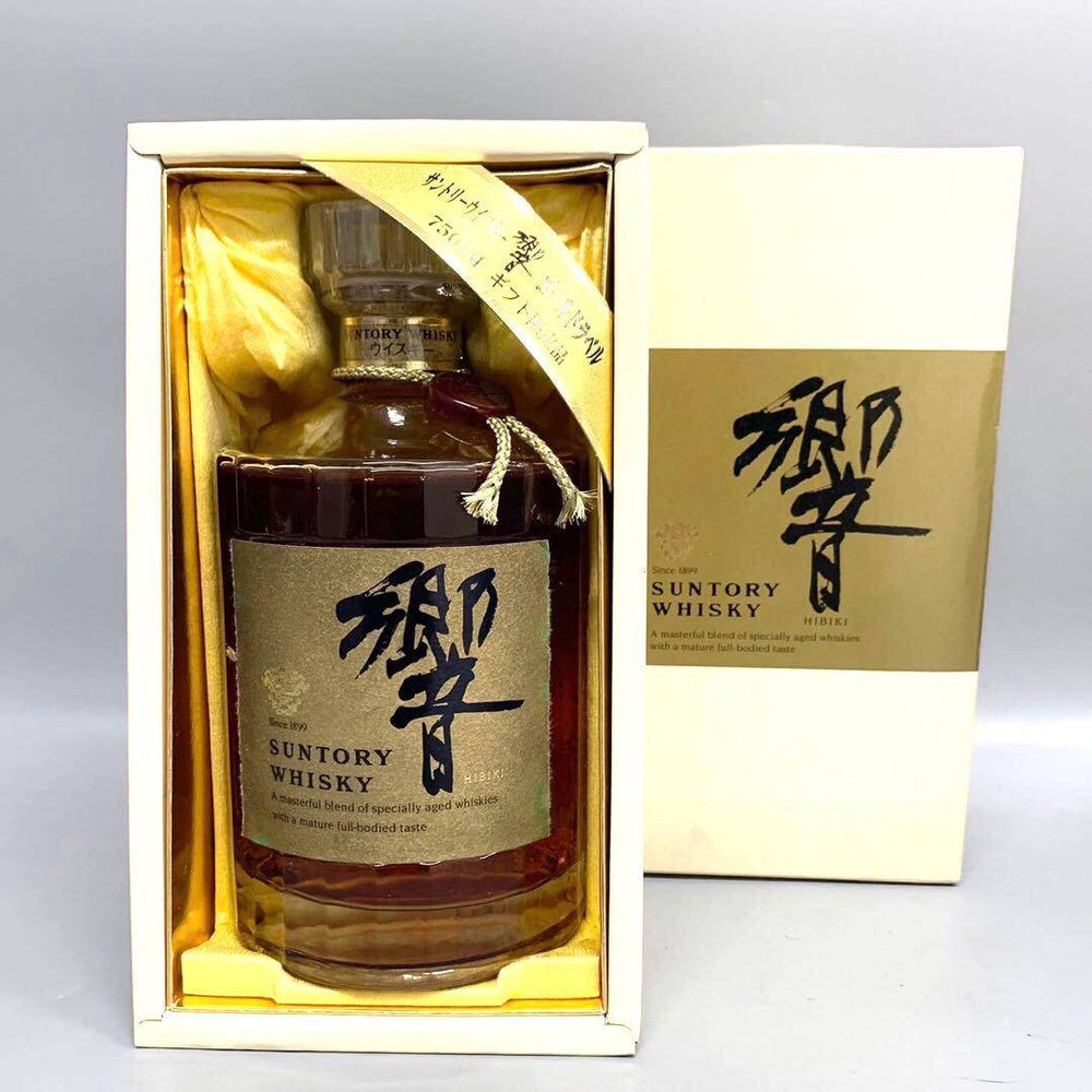 響 両面ゴールドラベル 750ml　ギフト限定品