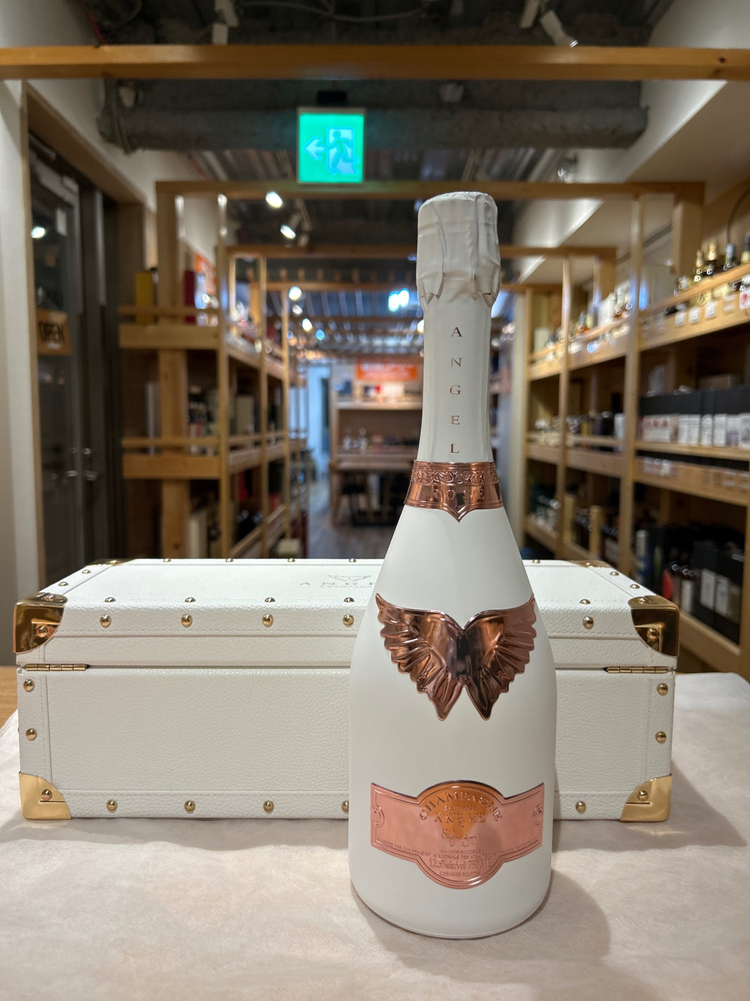 Angel Rosé White NV Rosé