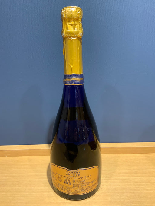 キャティア ブリュット サファイア ゴールド ７５０ml 並行 箱付