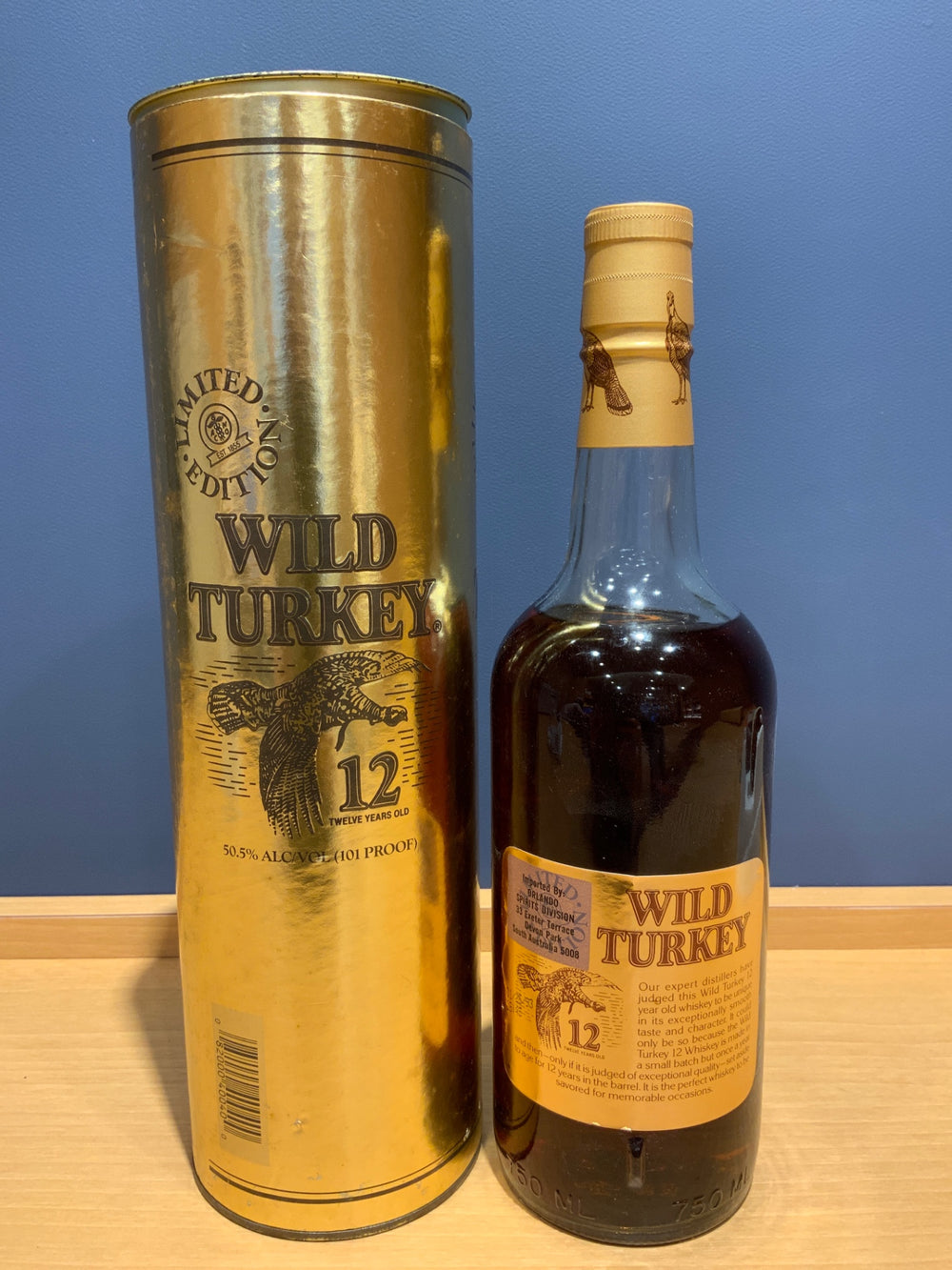 ワイルドターキー 12年 飛翔ゴールドラベル   WILD TURKEY 12 YEARS OLD LIMITED EDITION　750ml