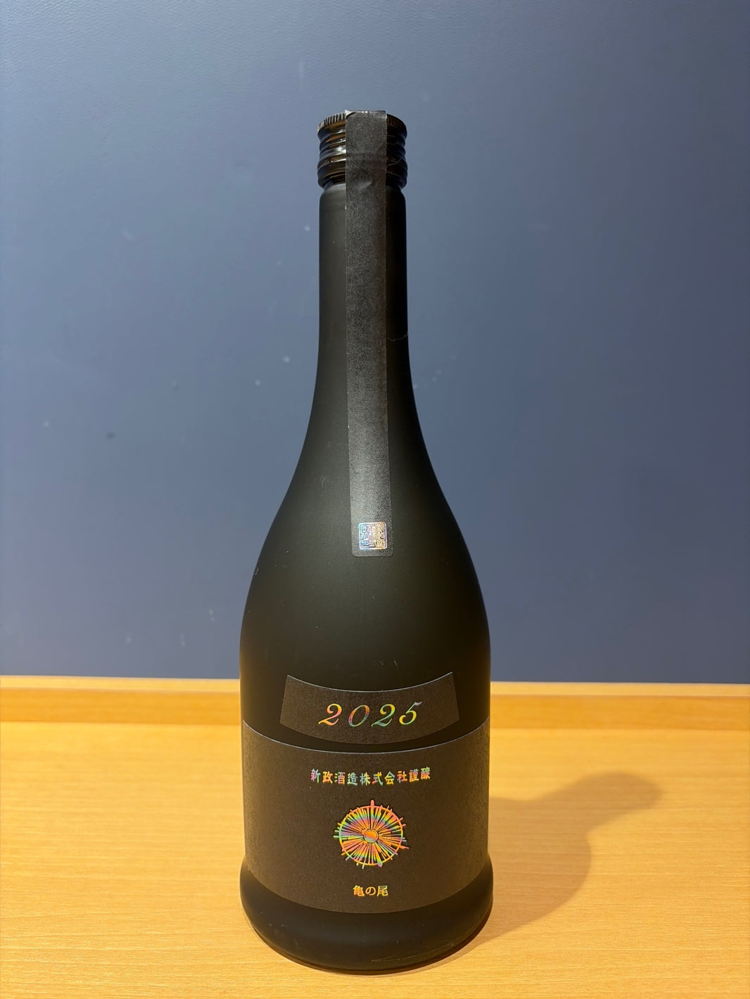 新政 水墨（アッシュ） 亀の尾 ７２０ml