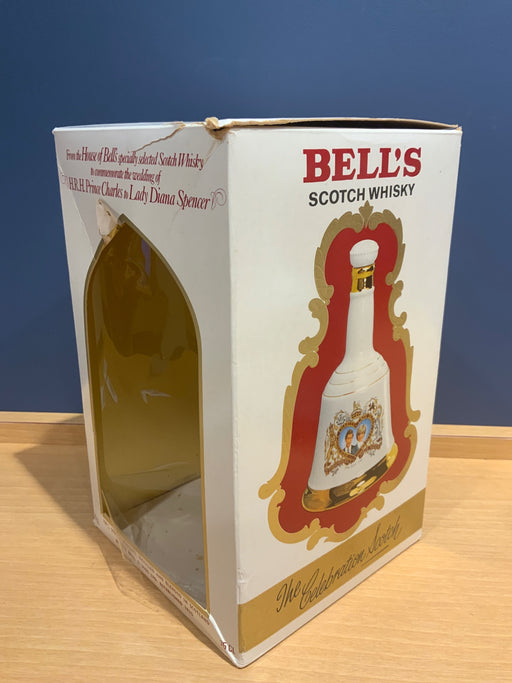 ＢＥＬＬｓ　陶器ボトル　1本　箱付き