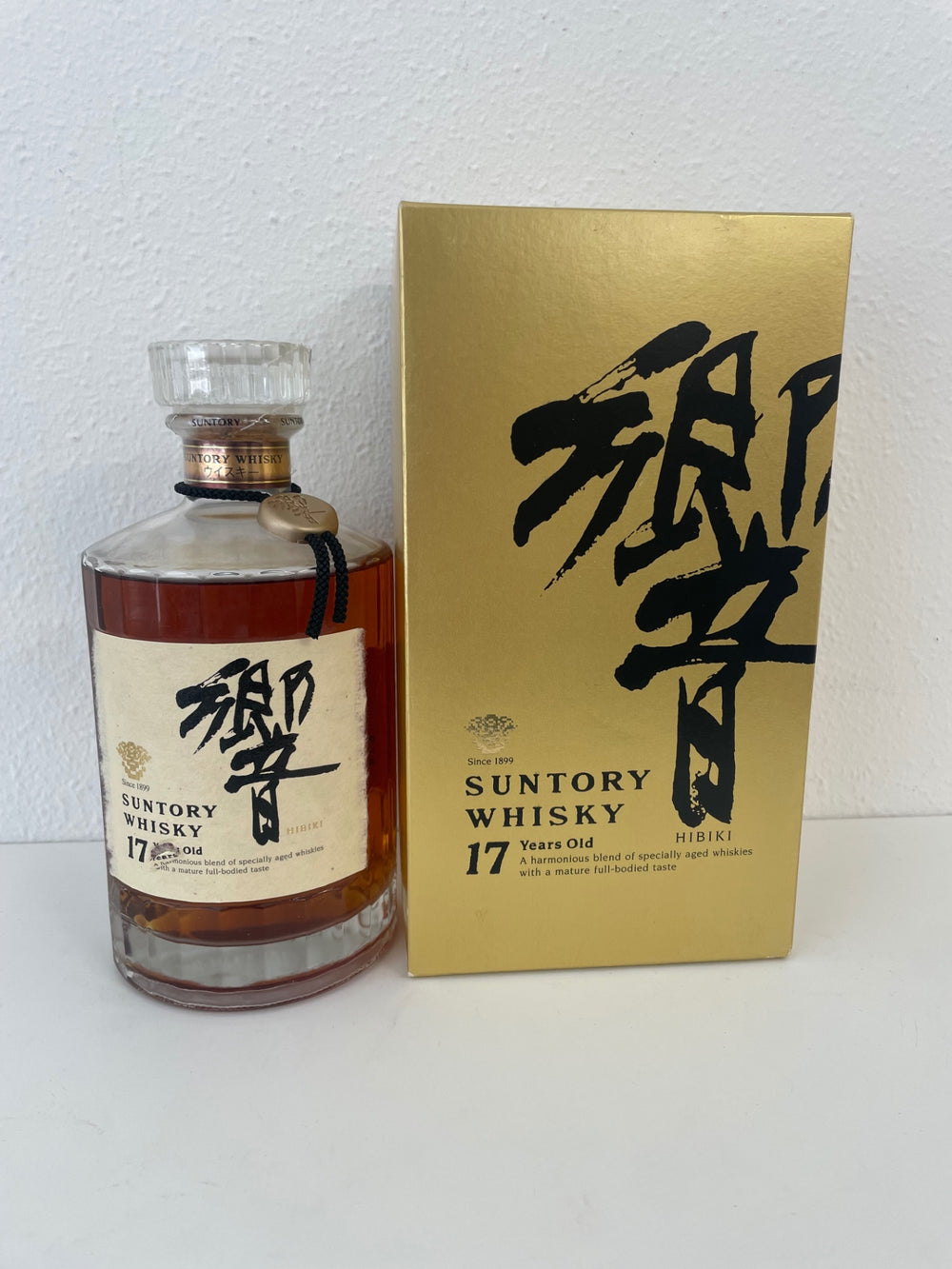 Hibiki 17 Year Old Gold Label