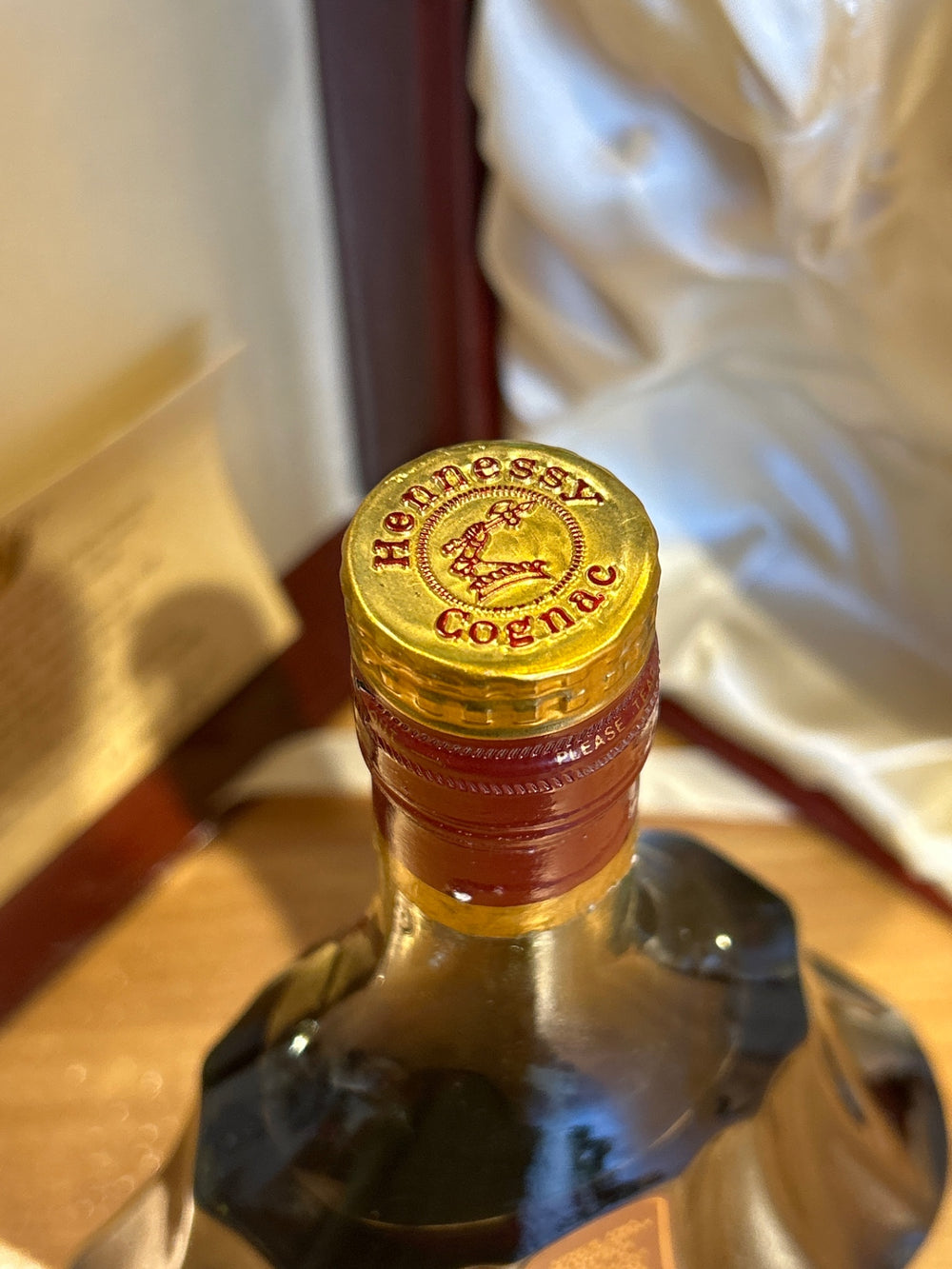 ヘネシー パラディ エクストラ　700ml