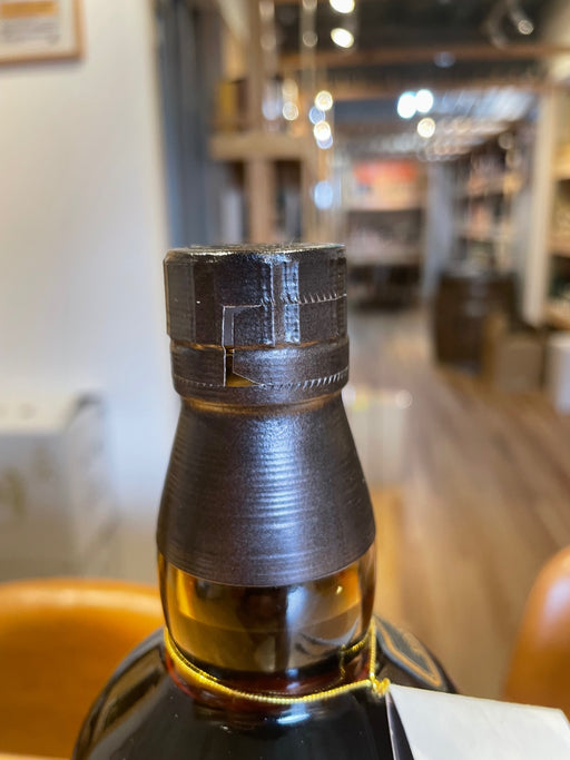 山崎18年 ピュアモルト 750ml 旧ボトル