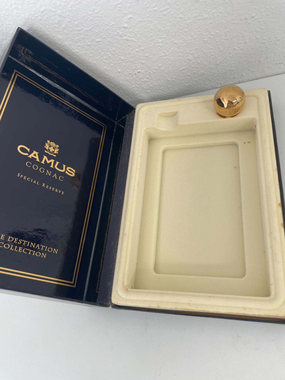 Camus Book Australia 350ml