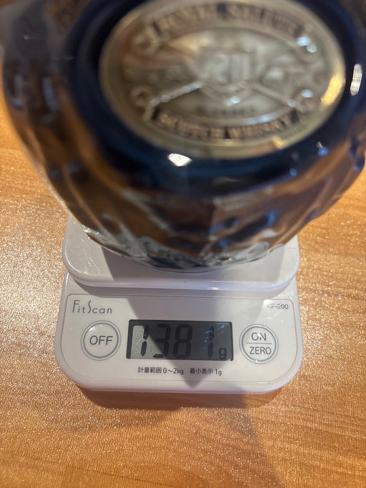 ROYAL SALUTE ロイヤルサルート 21年 青 陶器ボトル ウイスキー 750ml 40%