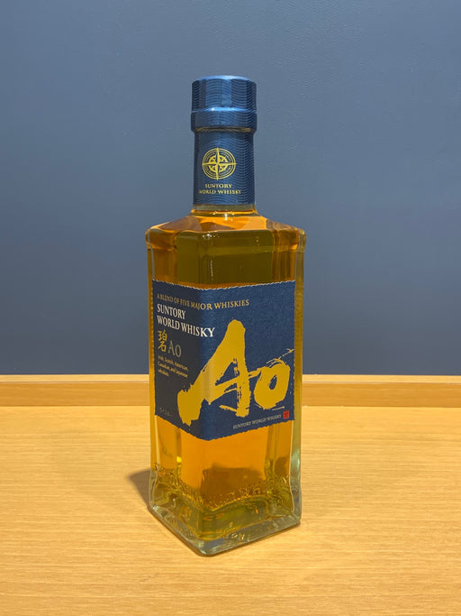 Suntory World Whisky Ao Half Bottle [Japan 350ml]