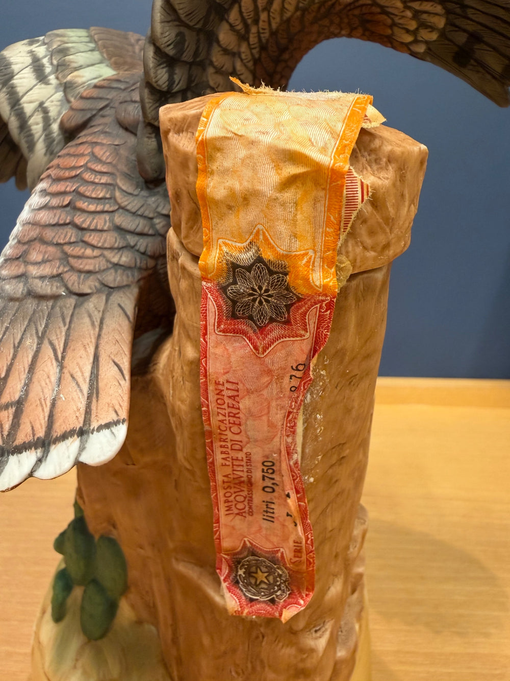 ワイルドターキー WILD TURKEY 8年 陶器ボトル 七面鳥と狼 700ml