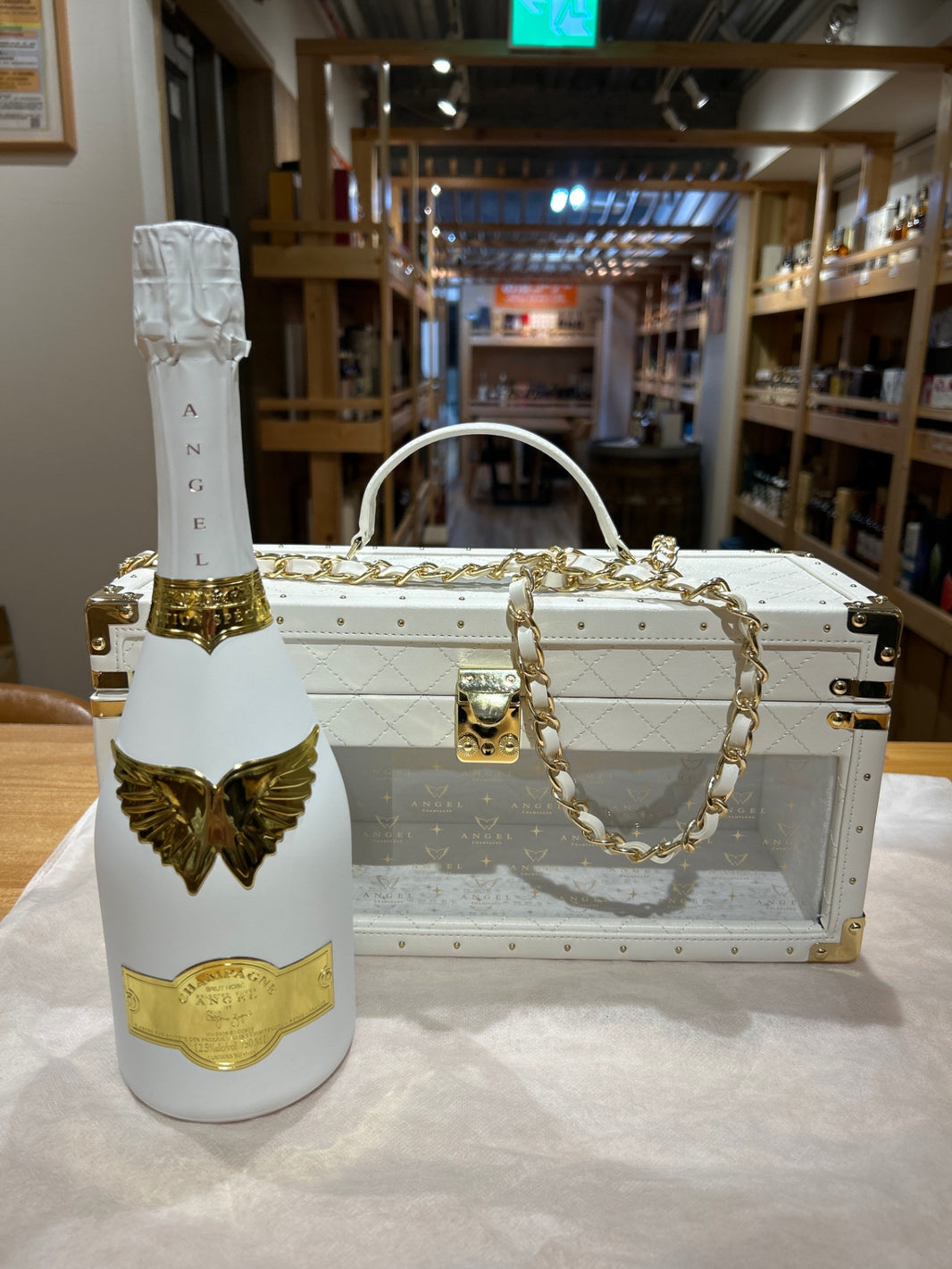 Angel Champagne NV Rosé White Holiday Edition