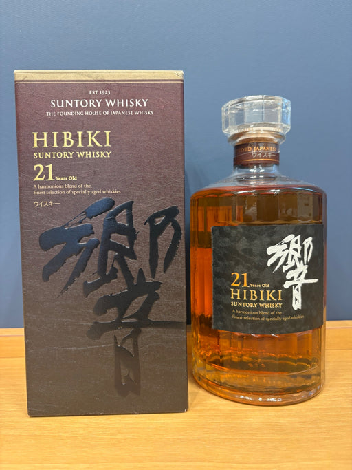 サントリー 響 21年 700ml 43度
