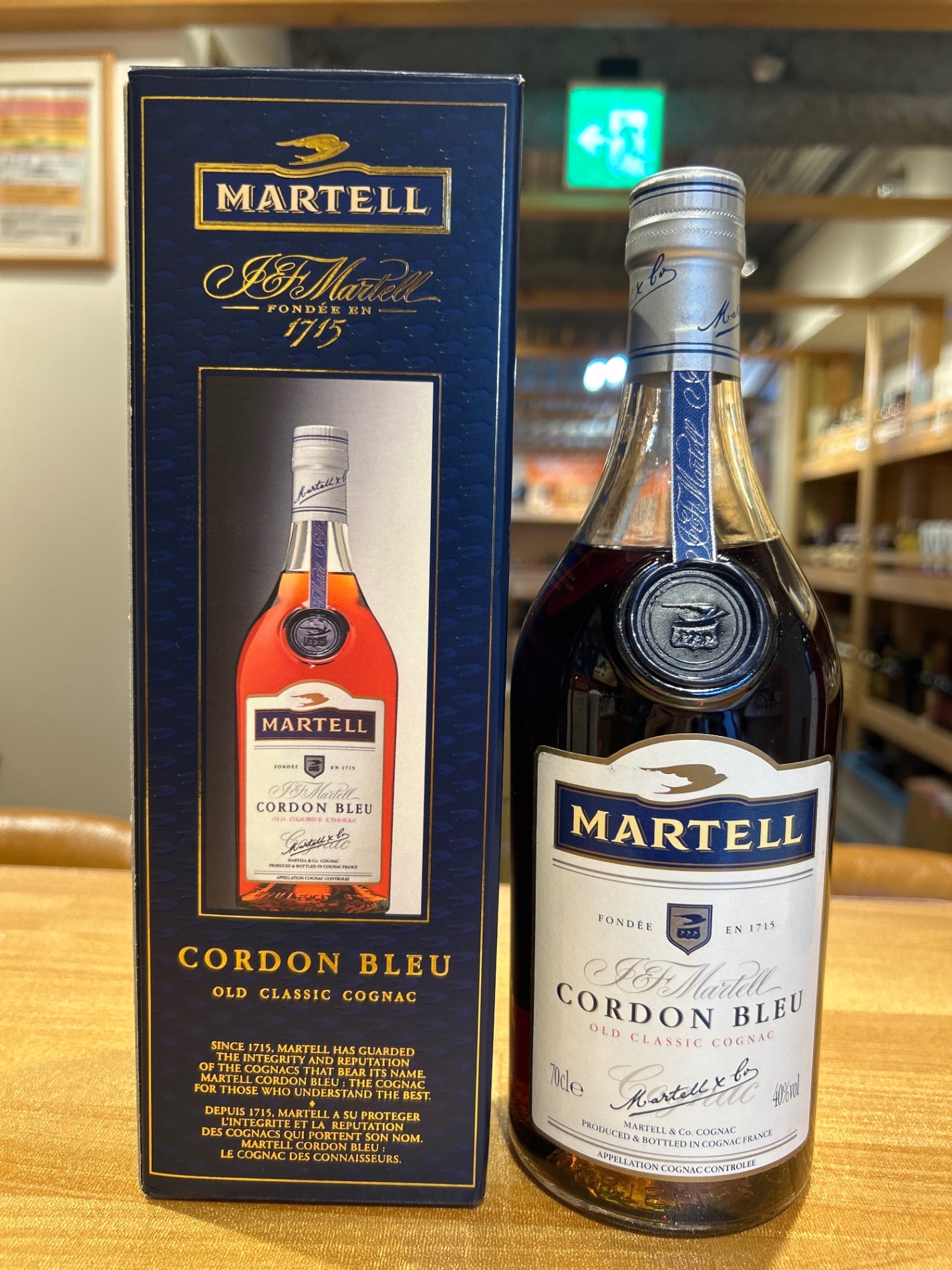 マーテル コルドン ブルー オールド クラシック 700ml – LIQUOR JOY