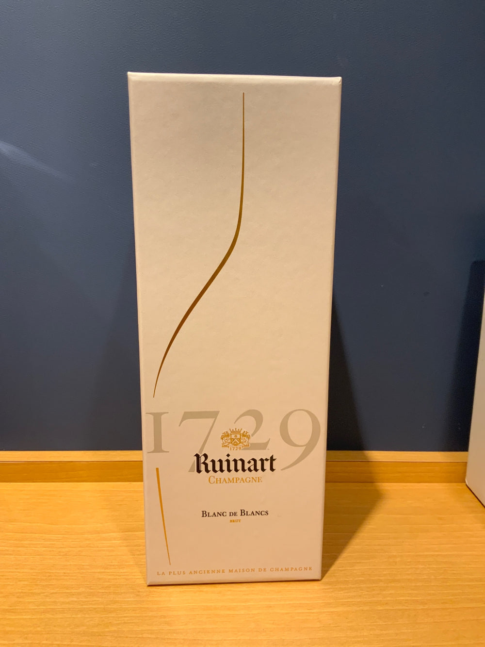 ルイナール ブラン・ド・ブラン 正規 箱付　750ｍl