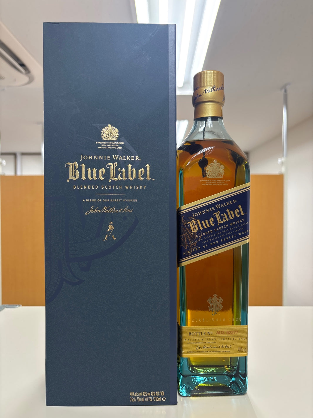 Johnnie Walker Blue Label Boxed [Whiskey, UK, 750ml]