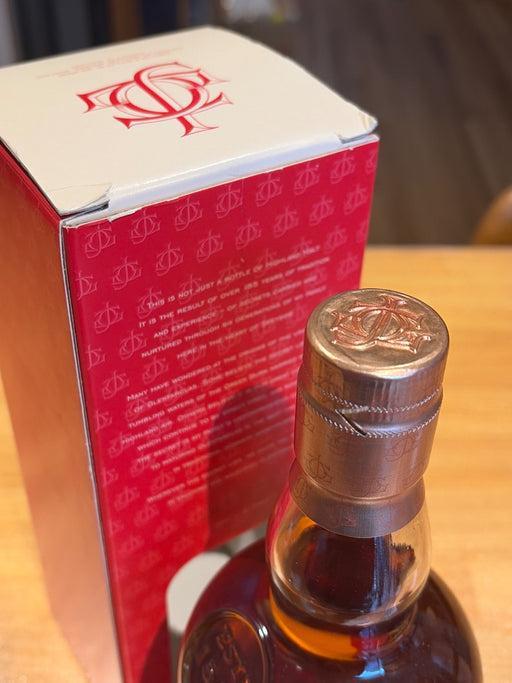 グレンファークラス 8年 40度 700ml