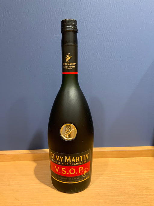 【正規品】レミーマルタン VSOP [ ブランデー 700ml ]