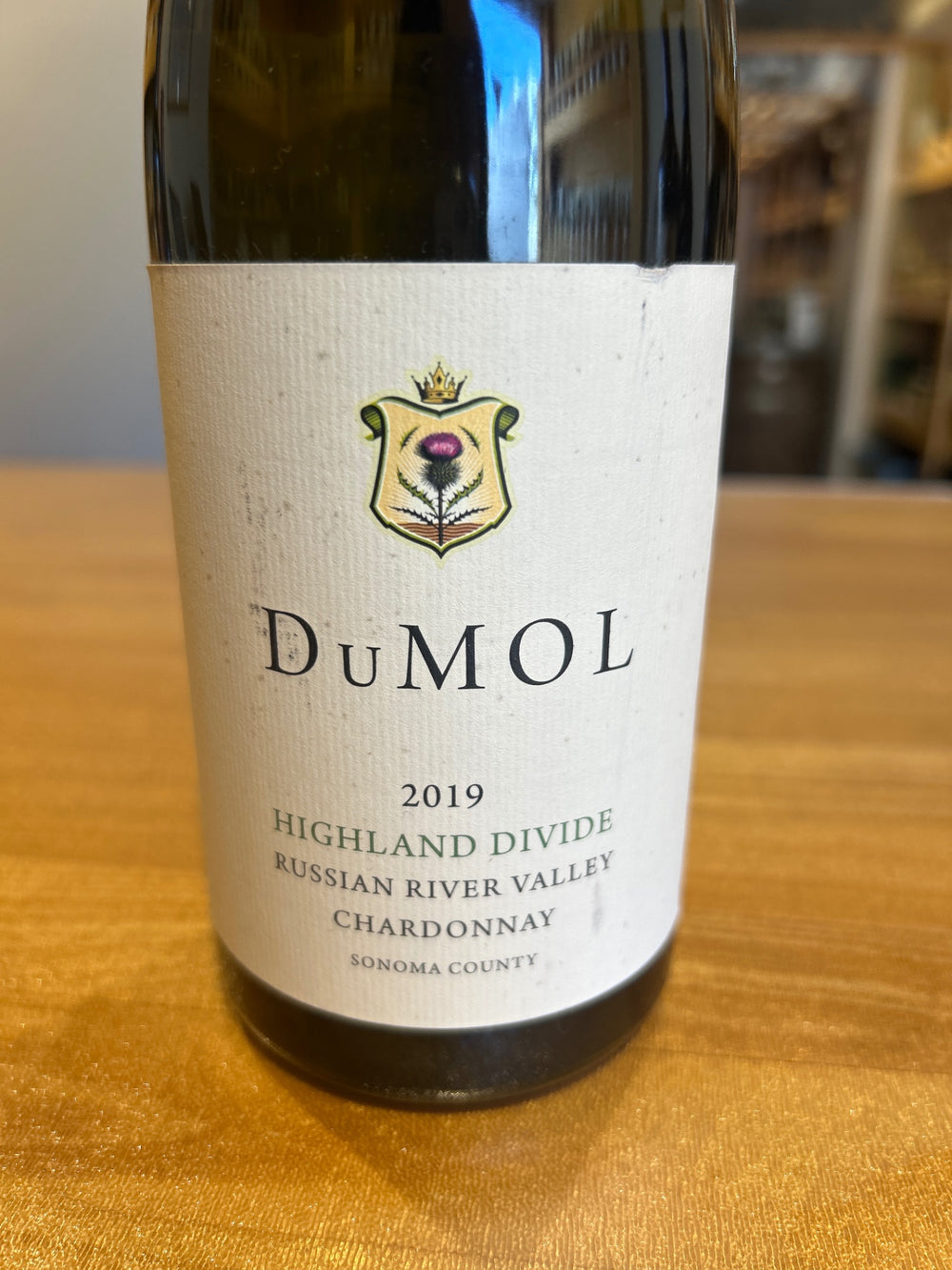 デュモル DUMOL　2019　750ml(HIGHLAND DIVIDE RUSSIAN RIVER VALLEY)