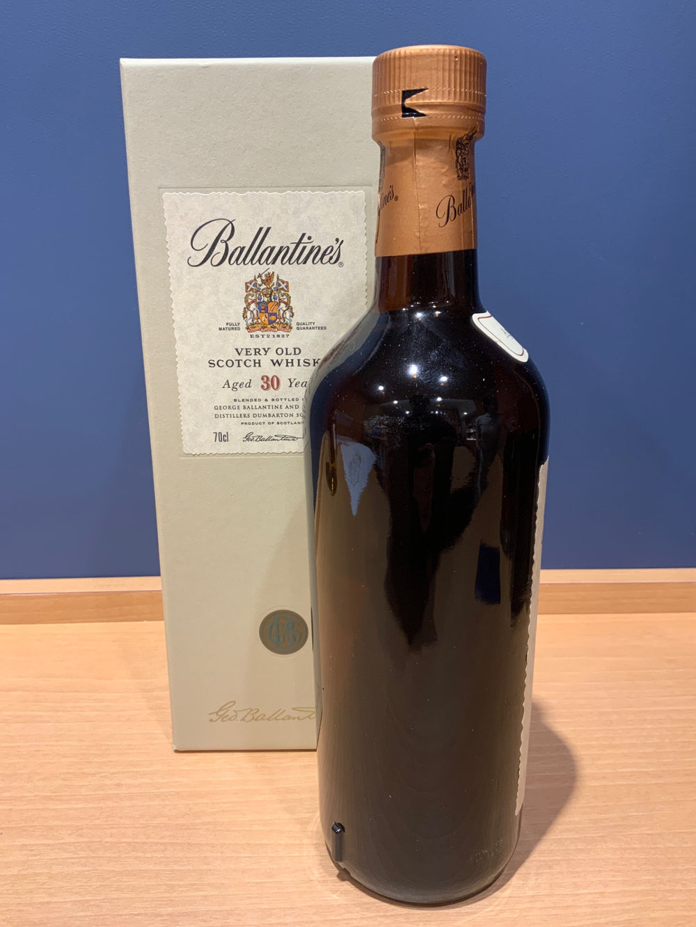 バランタイン 30年 43度 700ml