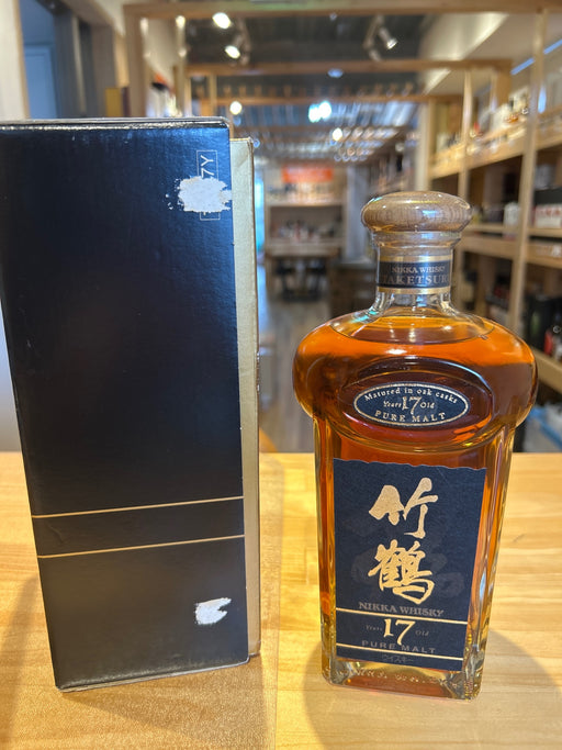 ニッカ 竹鶴17年 角瓶 ピュアモルト 700ml 旧ボトル