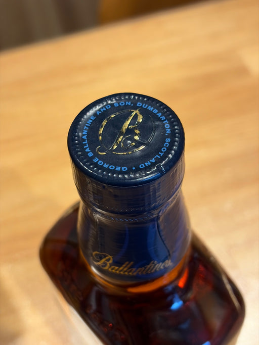 ブレンデッドスコッチウイスキー バランタイン 12年 700ml