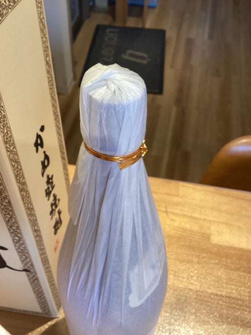 森伊蔵 芋焼酎 25度 1800ml 純正化粧箱入り