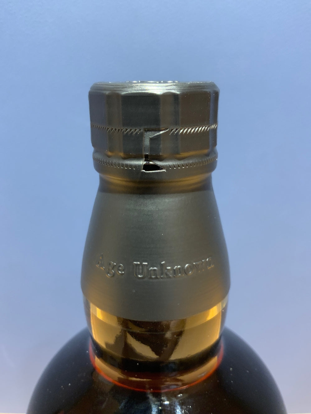 サントリー ピュアモルト Age Unknown エイジアンノウン 勲一等瑞宝章受賞記念 ウイスキー 750ml 43％　箱なし