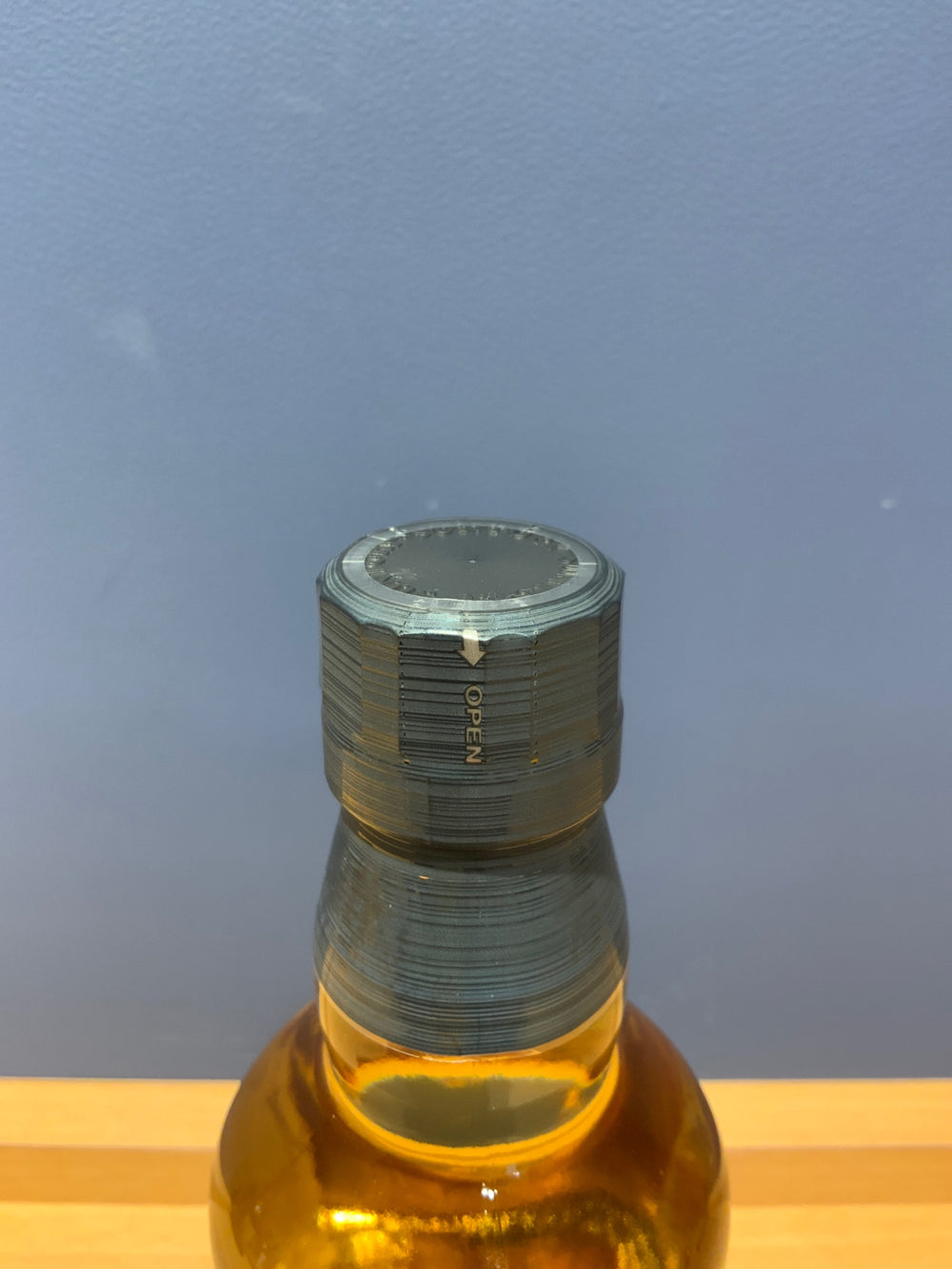 サントリー ウイスキー 知多 ハーフボトル [日本 350ml ]