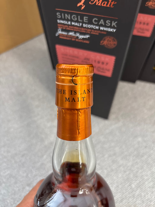 Arran Single Cask Whisky 1997 with box