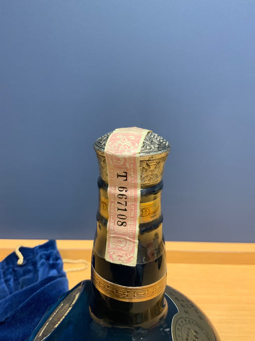 ROYAL SALUTE ロイヤルサルート 21年 青 陶器ボトル ウイスキー 750ml 40%