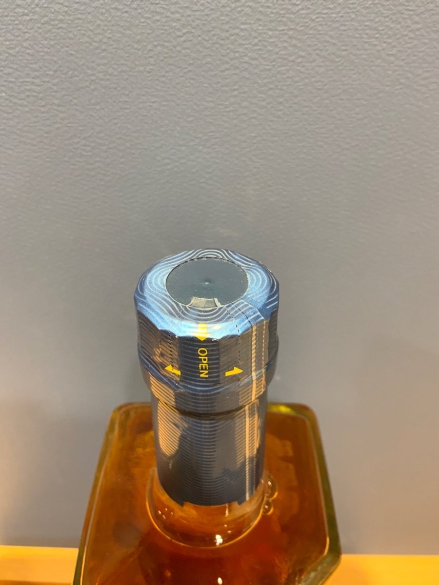 サントリー ワールドウイスキー 碧 Ao 700ml 43度 SUNTORY WORLD WHISKY - LIQUOR JOY
