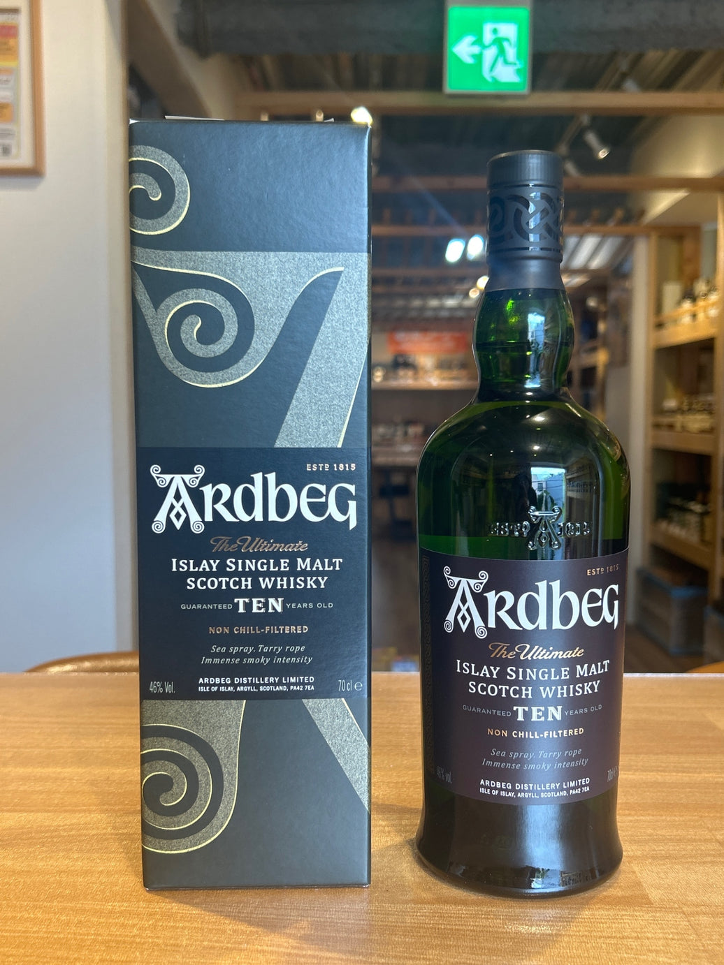 Ardbeg 10 Year Old [Whiskey, UK, 700ml]