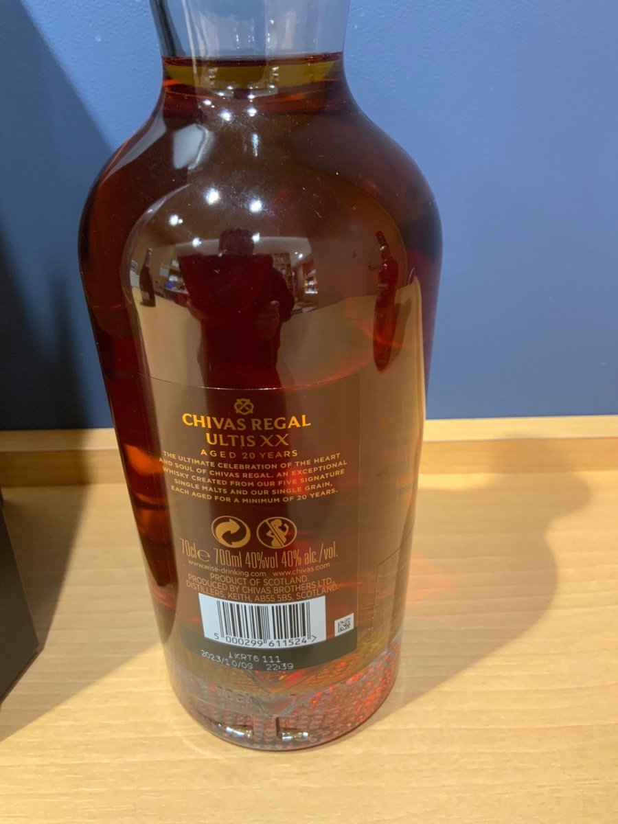 ペルノ・リカール CHIVAS REGAL シーバスリーガル アルティス XX 700ml - LIQUOR JOY