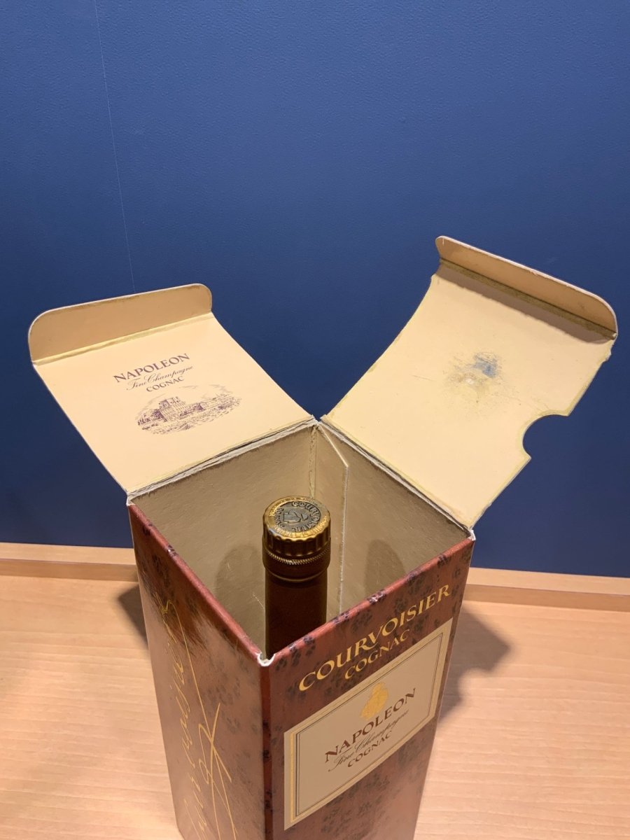 COURVOISIER COGNAC NAPOLEON 700ml - LIQUOR JOY