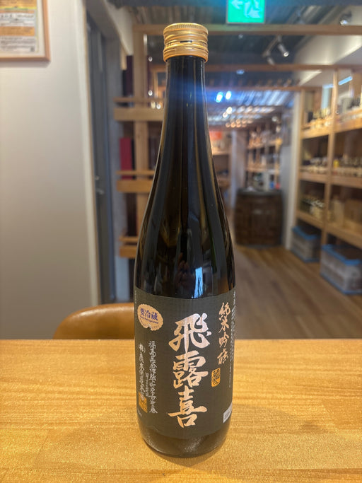 飛露喜 純米吟醸 黒ラベル 720ml
