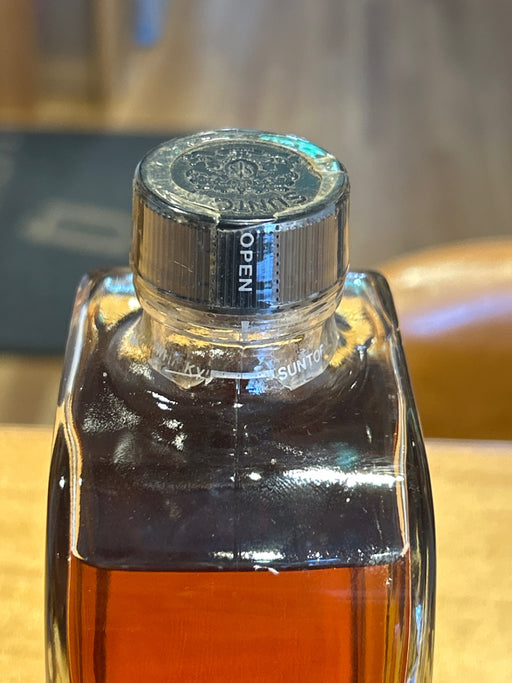 Suntory Royal Japanese Whisky, 600ml, 43% ABV, Piano-Shaped Bottle Only
