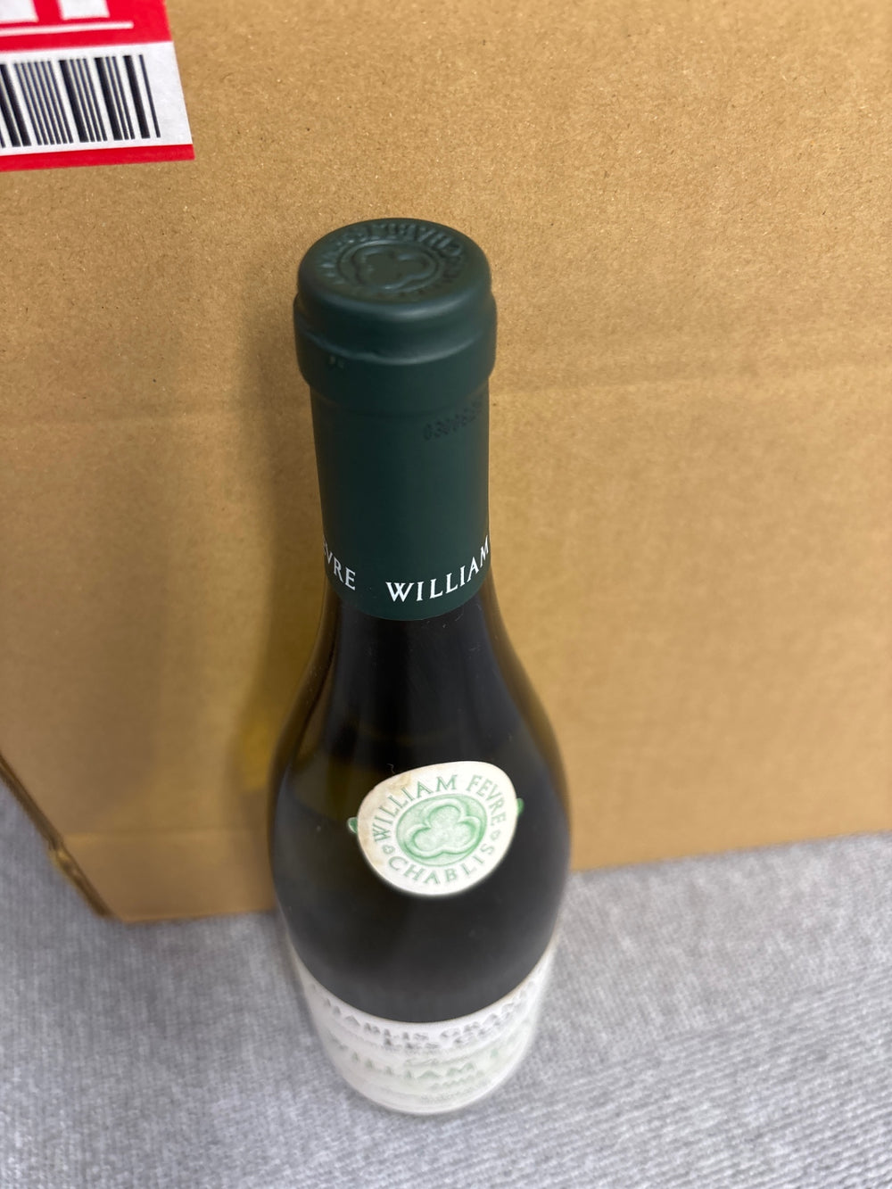 シャブリ・グラン・クリユ　レ・クロ   2001　ウィリアム・フェーブル 750ml