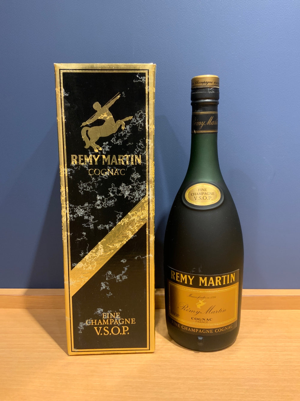 REMY MARTIN FINE COGNAC VSOP
