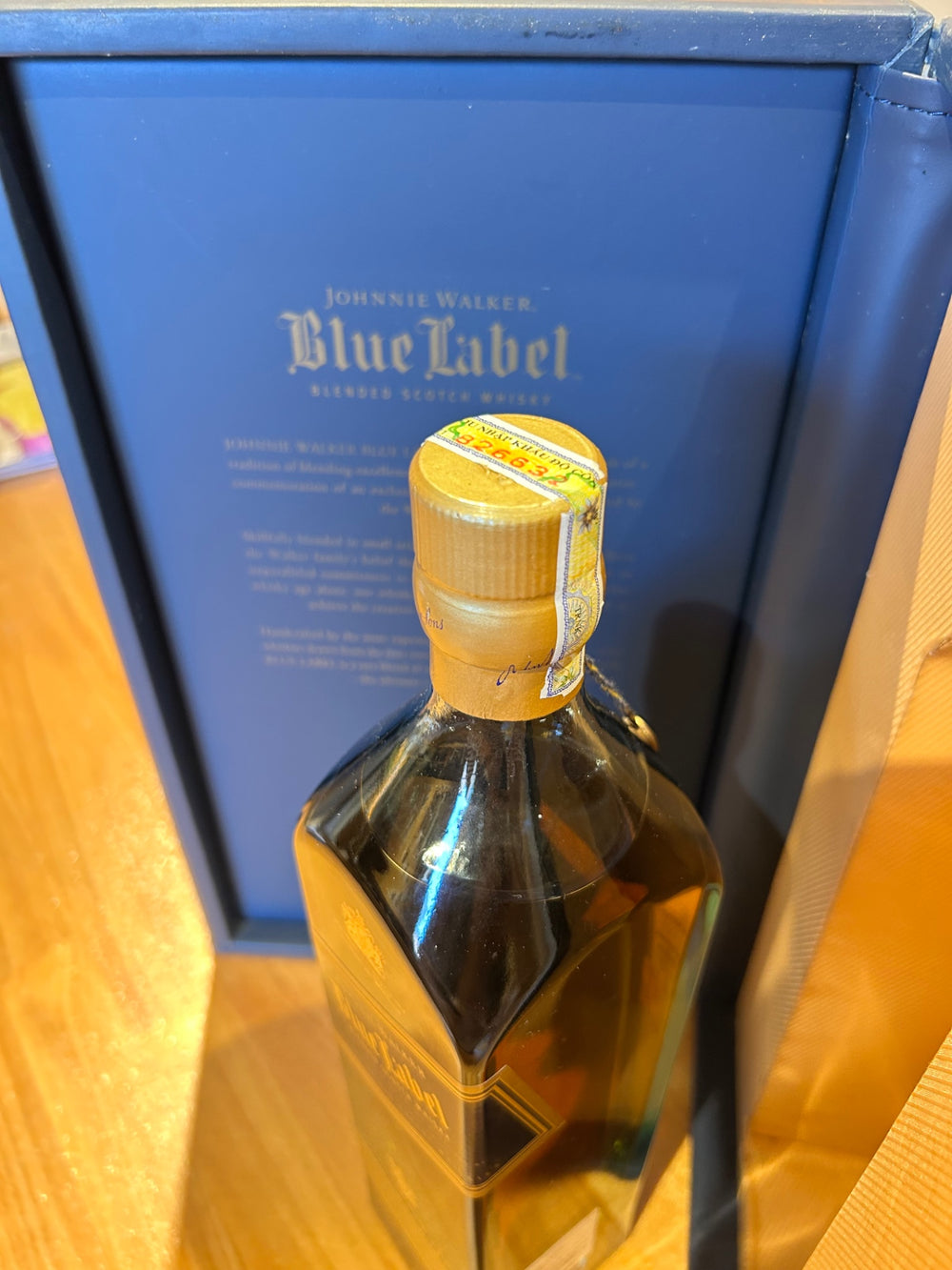 ジョニーウォーカー ブルーラベル 箱付き/海外版　750ML