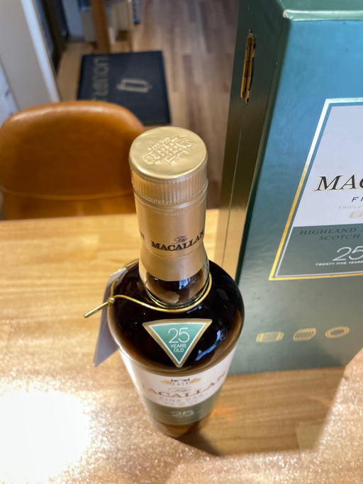 マッカラン 25年 ファインオーク