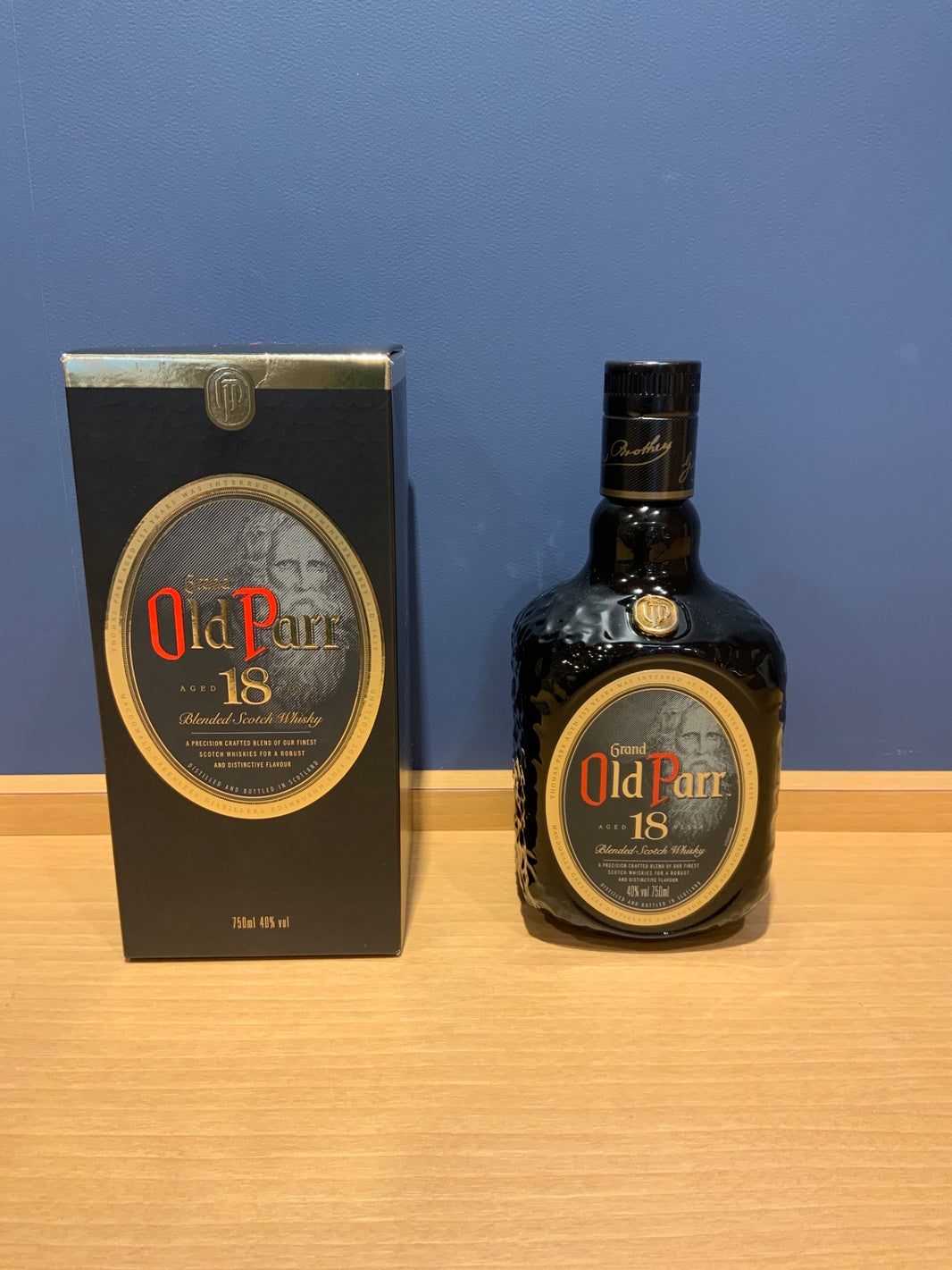 [新ボトル] オールドパー 18年 正規品 40度 750ml