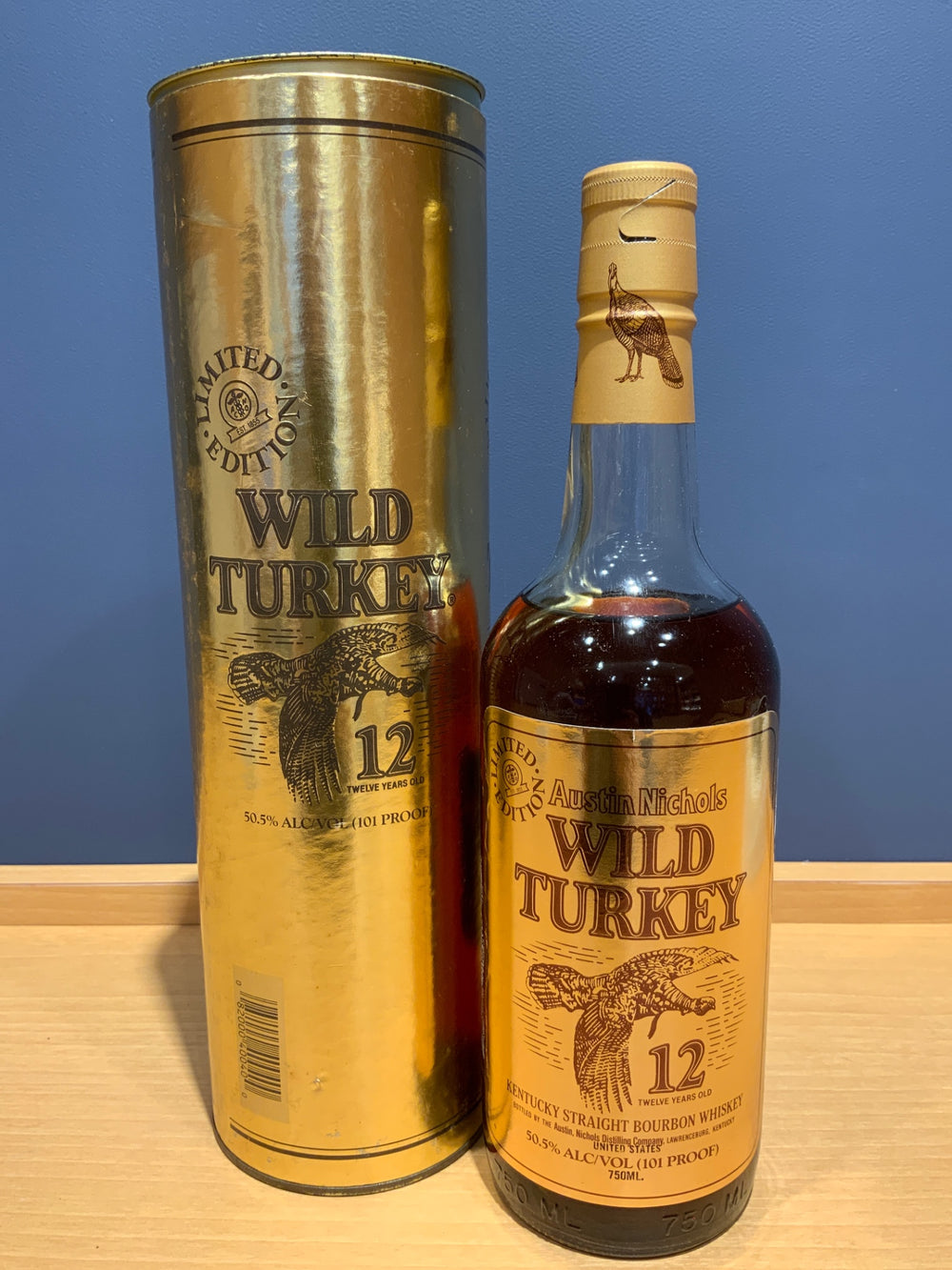 ワイルドターキー 12年 飛翔ゴールドラベル   WILD TURKEY 12 YEARS OLD LIMITED EDITION　750ml