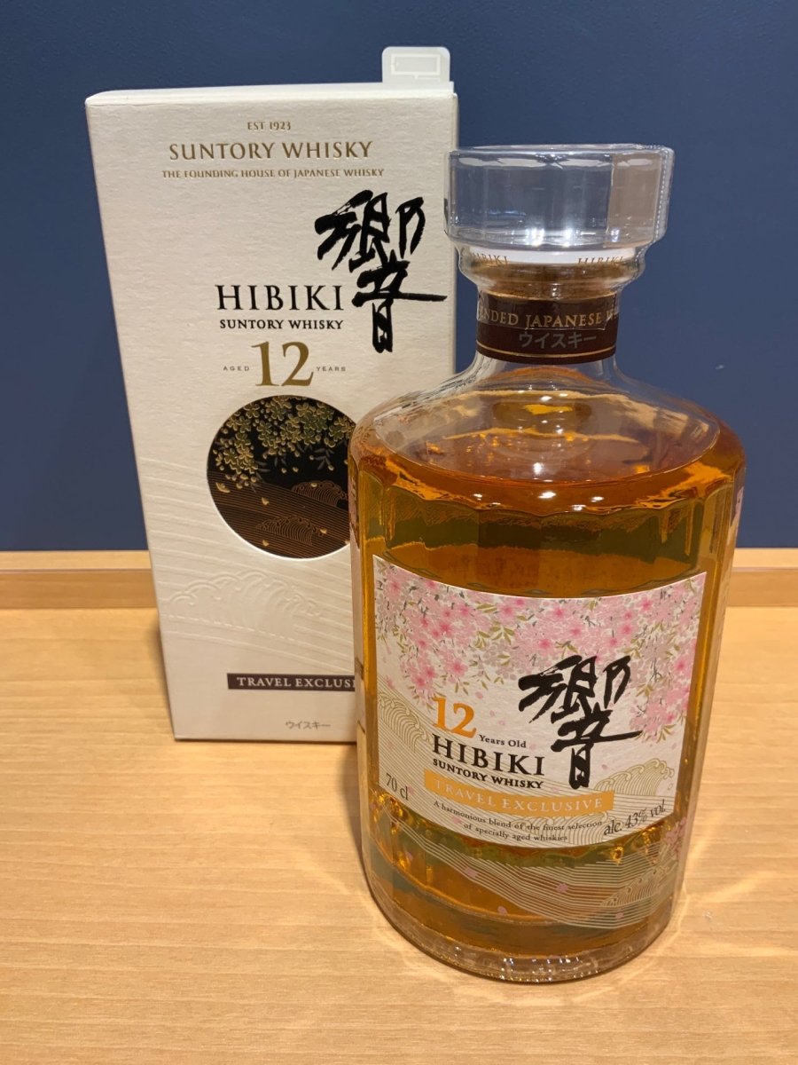 Hibiki サントリー 響12年 700ml　新版 - LIQUOR JOY