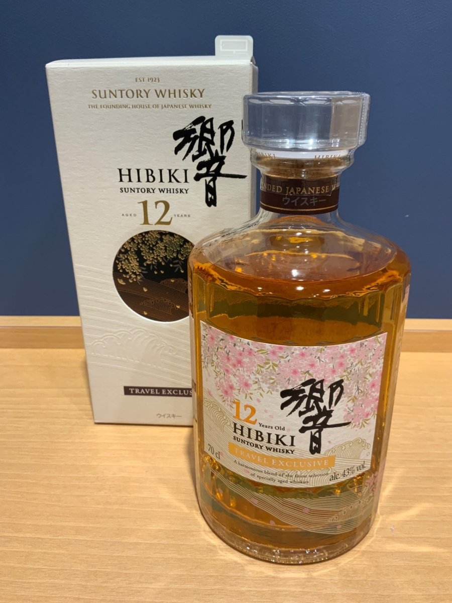 Hibiki サントリー 響12年 700ml　新版 - LIQUOR JOY