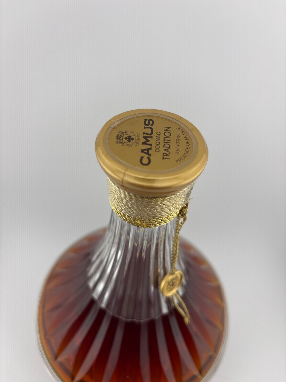 カミュ トラディション バカラボトル 700ml
