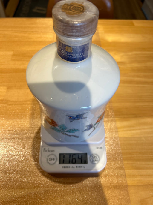 サントリー エクセレンス 有田焼 ボトルEXCELLENCE 720ml 陶器ボトル 色絵花鳥文