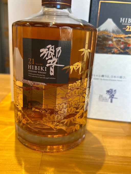 Hibiki 21 Year Old Flowers, Birds, Wind and Moon 700ml with Box